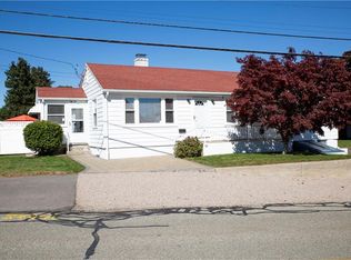 100 John St, Westerly, RI 02891