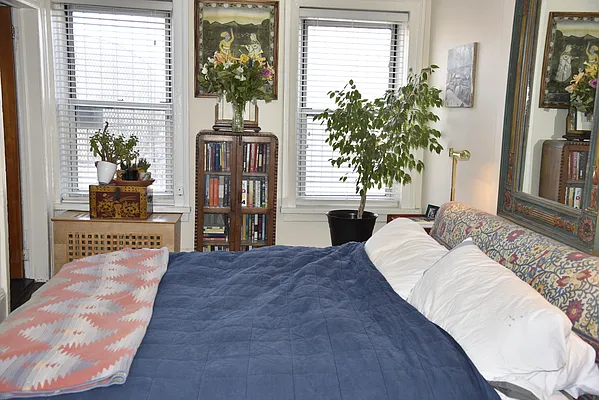 Rented by Brown Harris Stevens | media 11