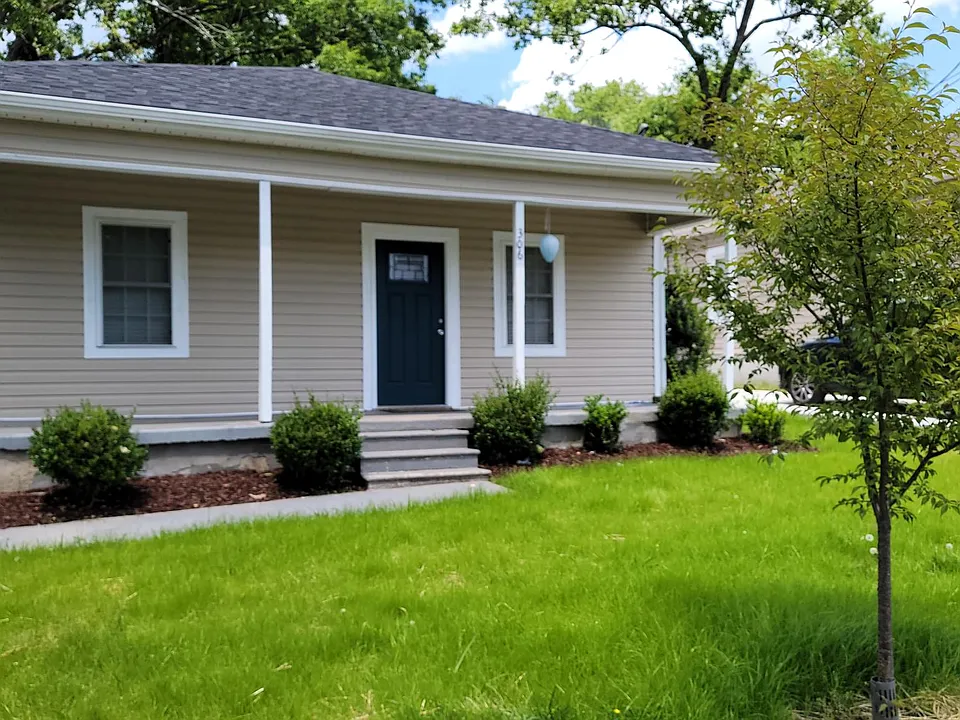 306 W Enterprise St