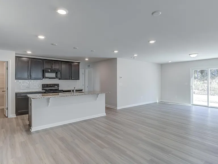 820 Bellewood Gardens Dr — Photo 9
