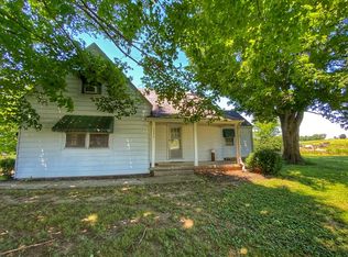 6880 Julien Rd, Hopkinsville, KY 42240
