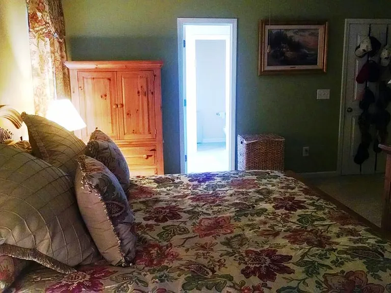 Master bdrm.