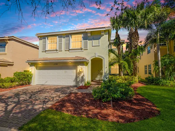 11728 SW Bennington Circle, Port St Lucie, FL 34987