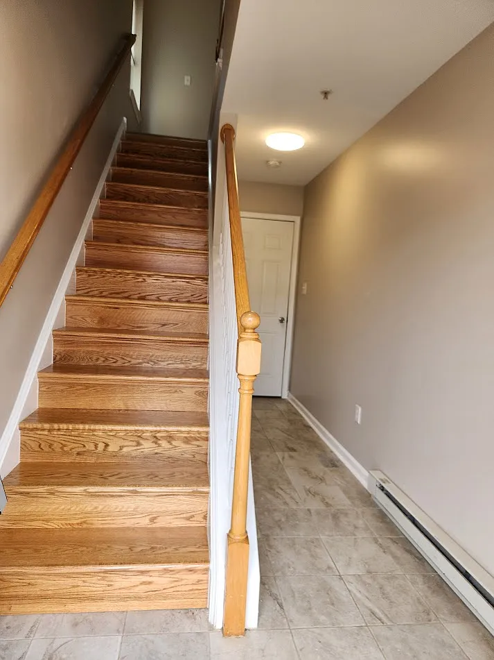 4 bed, 3.5 bath, 3142 sqft, $3,400 — Photo 3