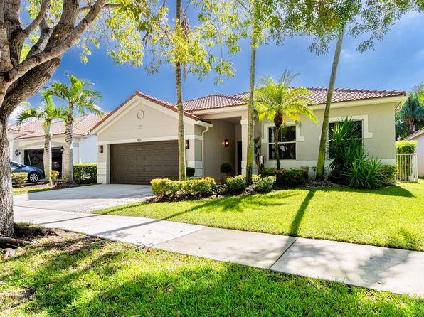 830 Lavender Cir