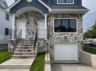111 Mason Blvd #2, Staten Island, NY 10309