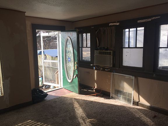 3rd image of 2118 Fletcher Ave