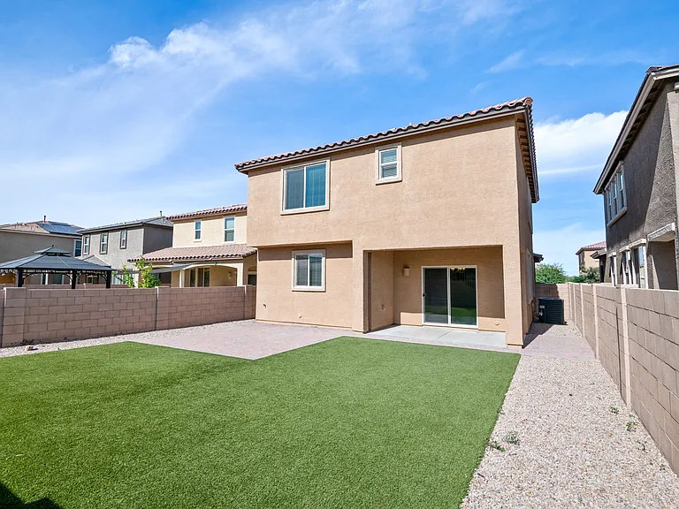 8034 S Dolphin Way — Photo 5