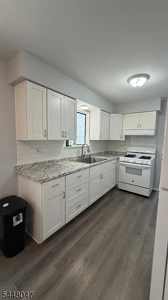 2 bed, 600 sqft, $2,250 — Photo 3