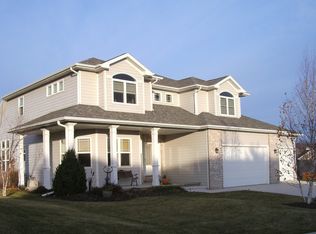 1018 Prairie Rd, Plymouth, WI 53073