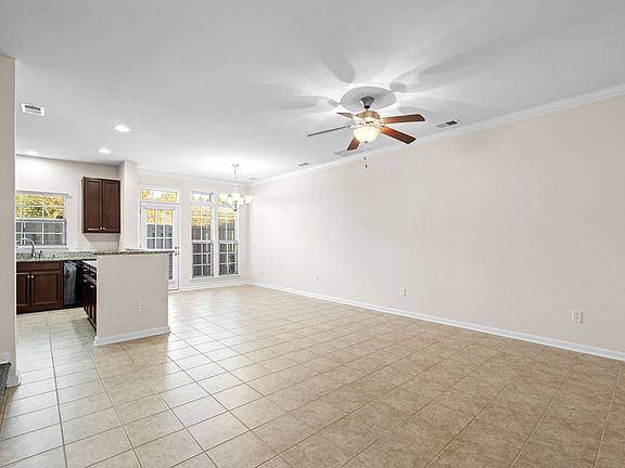 5th image of 453 Christiane Way