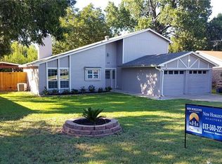 1217 Mesquite Trl, Benbrook, TX 76126