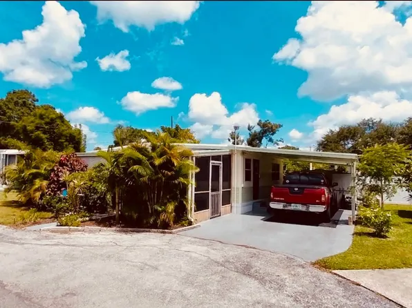 2701 34th St. N #554, St Petersburg, FL 33713