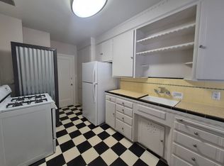 1706 11th St #12, Sacramento, CA 95811