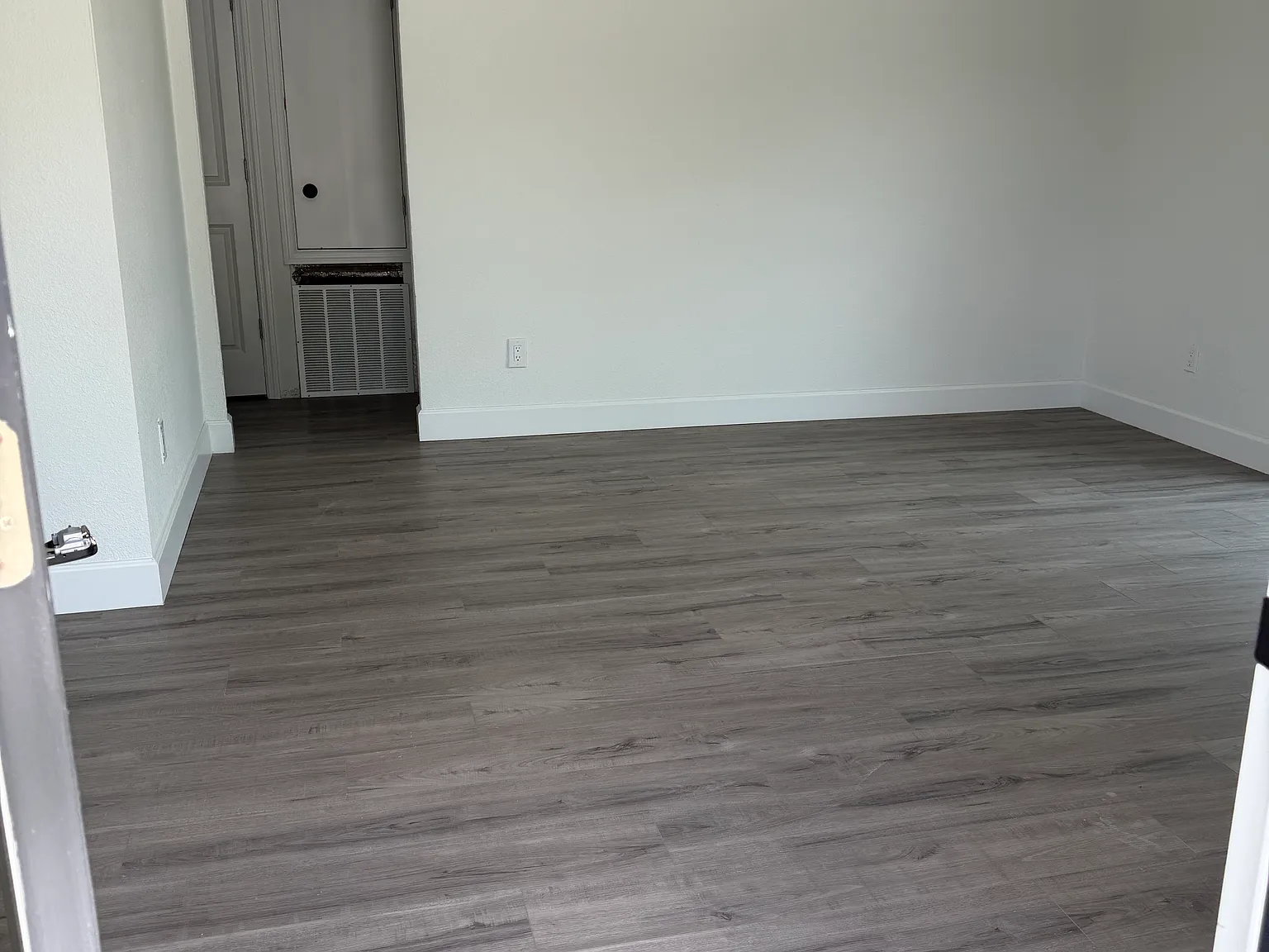 11805 Alafaya Woods Ct — Photo 3