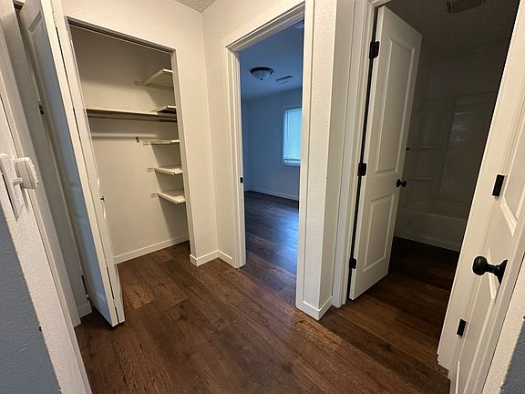 5th image of 935 Boston Way APT 3