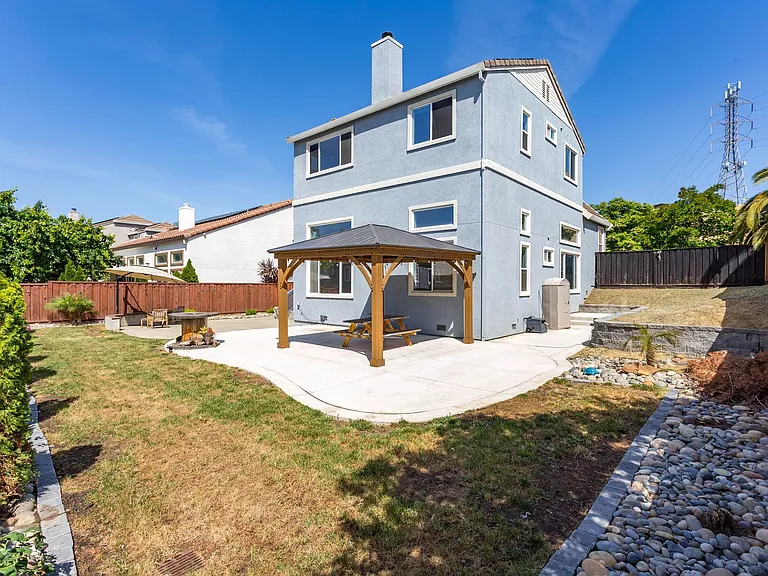 2902 Haddington Ct — Photo 49