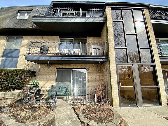 2nd image of 11110 S 84th Ave APT 1B