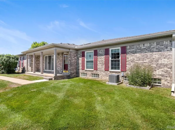 11186 Spruce Ct, Washington, MI 48094