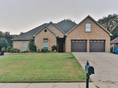224 Heritage Ct, Lindale, TX, 75771