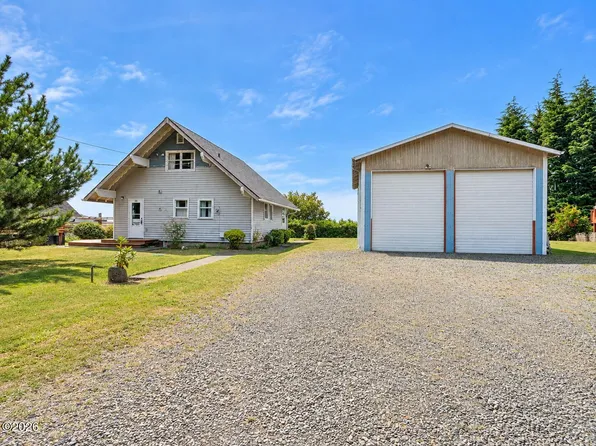 153-163 S Wells Dr, Lincoln City, OR 97367