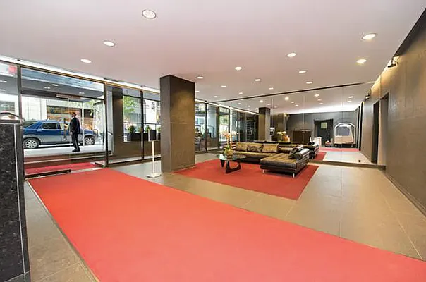 Rented by Compass | media 10