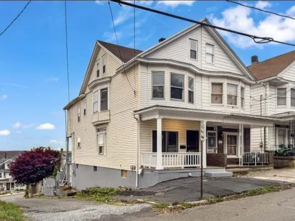 224 Ohio Ave, Shenandoah, PA 17976