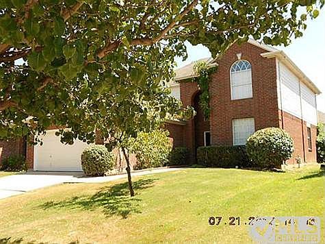 1st image of 4712 Parkmount Dr
