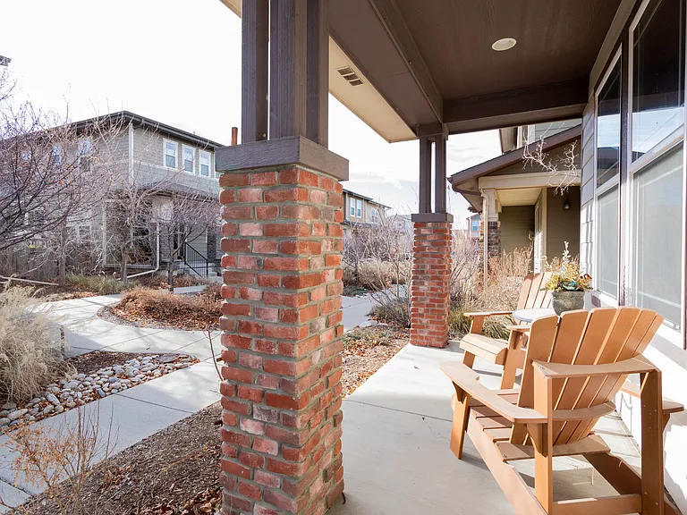 3358 Valentia St — Photo 28