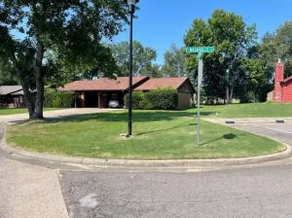 1213-1215 N University Dr, Russellville, AR 72801