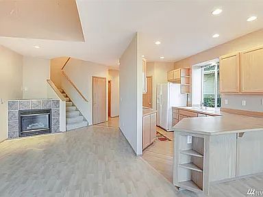 2nd image of 12524 64th Ave E