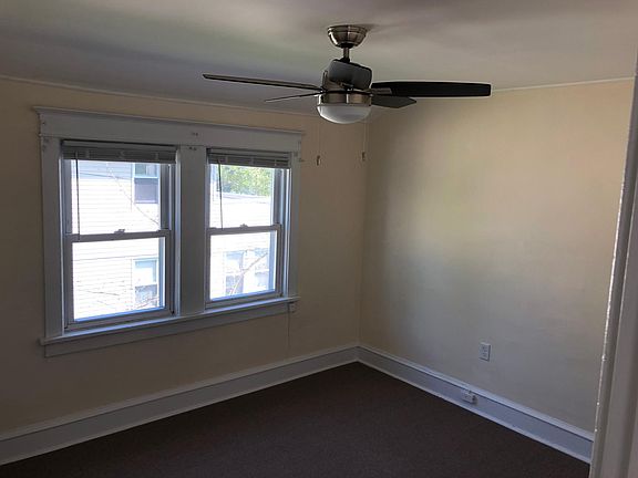 2nd image of 1603 Emerson Ave