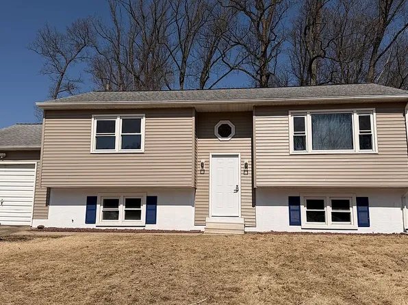 41 Thomas Jefferson Blvd, Newark, DE 19702