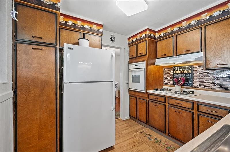 211 Westland Dr, Greensburg, PA 15601 Zillow