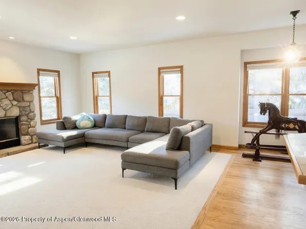 740 Hearthstone Dr, Basalt, CO 81621