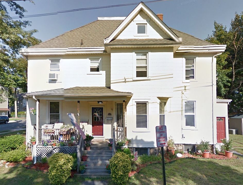 1st image of 403 Center Ave