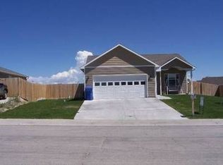 1611 Loch Tay Blvd, Rawlins, WY 82301