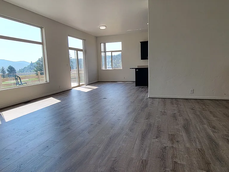 8710 Silver Spur Rd — Photo 6