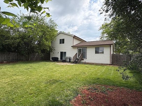 2nd image of 237 Aspen Dr
