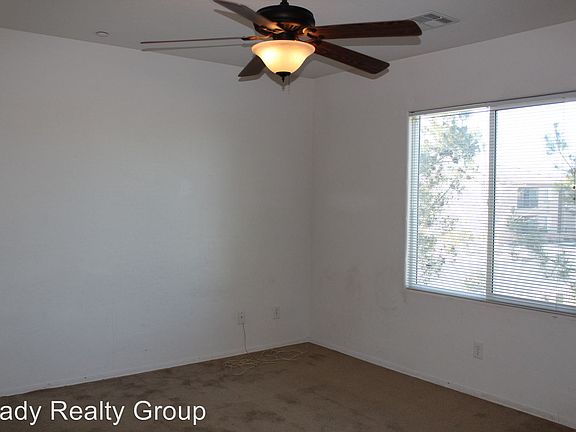 3rd image of 4620 Puglia Ln Unit 201