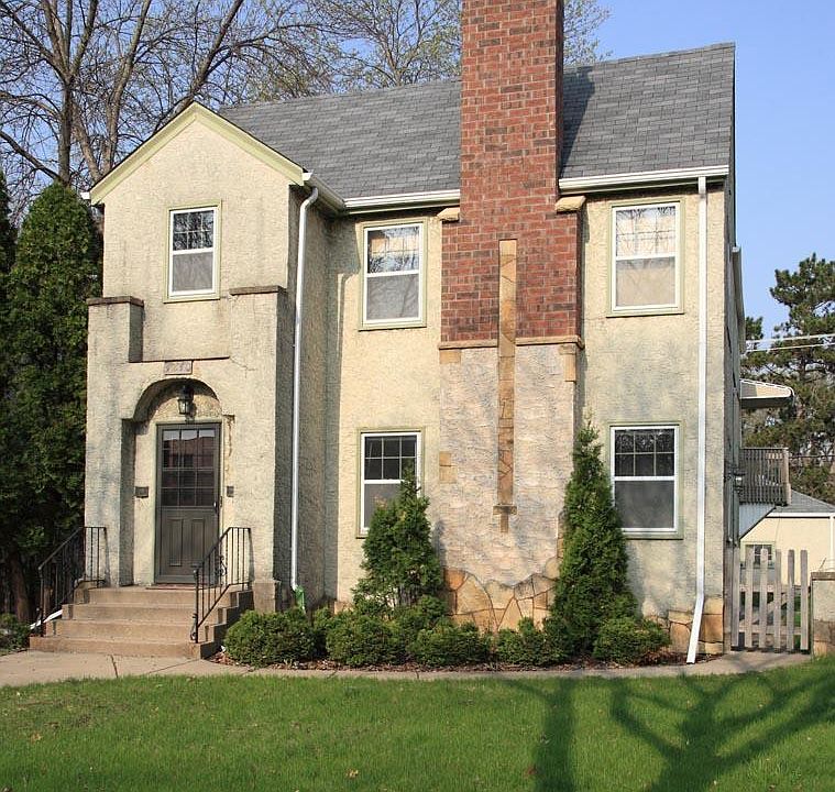 1st image of 4240 46th Ave S #1