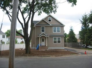 23 Orchard St, Madison, NJ 07940