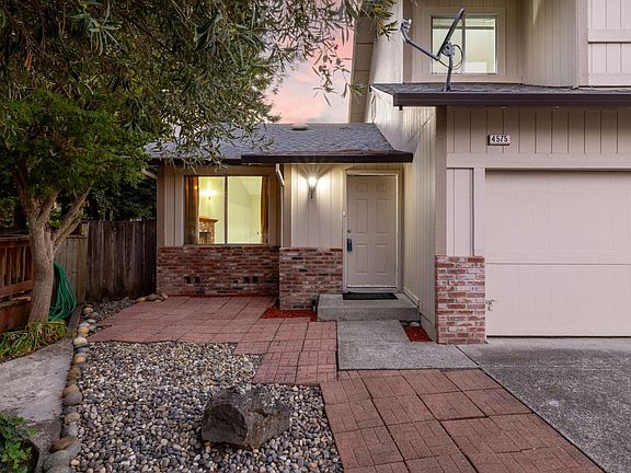 4th image of 4575 Heron Court