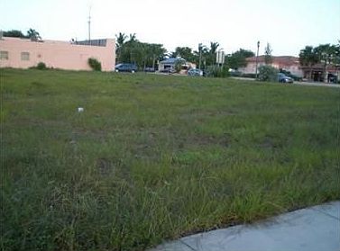 2nd image of 643 W Atlantic Ave
