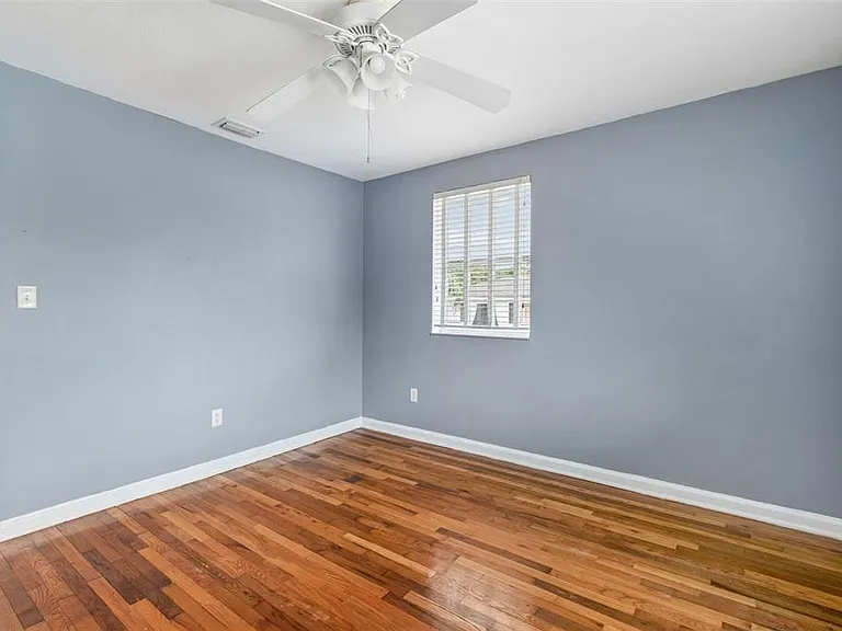 601 Swann Dr — Photo 17