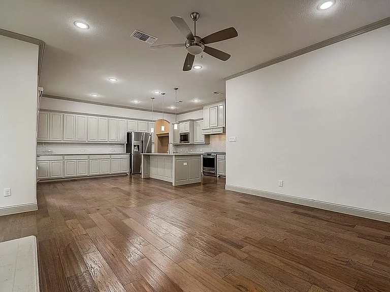 4145 Sechrist Dr — Photo 10