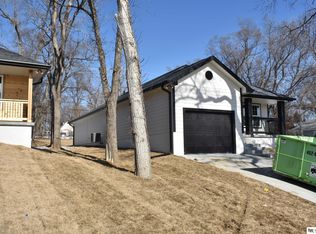 4230 Kansas Ave, Omaha, NE 68111