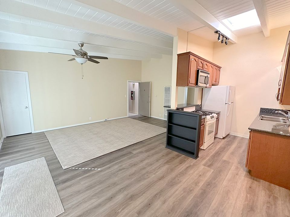 Living Room & Kitchen