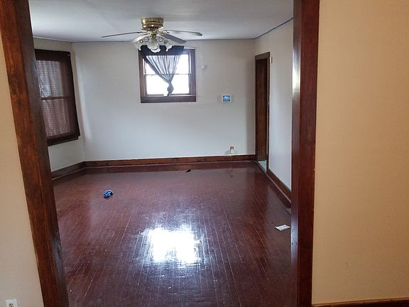 Big size dinning room