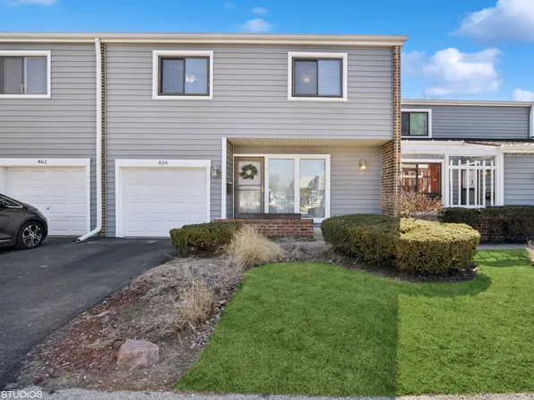 459 Alder Dr, Wheeling, IL 60090